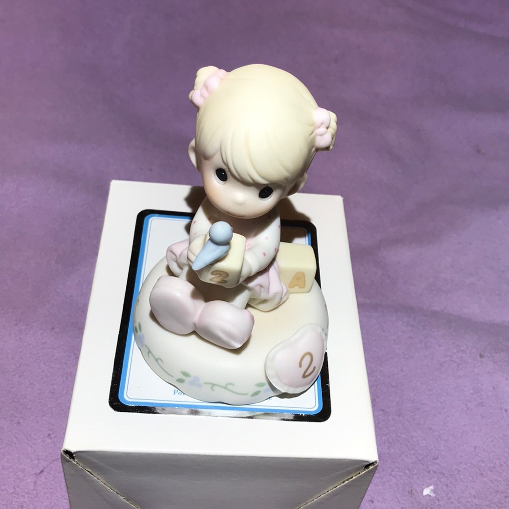 Precious Moments Growing in Grace Age 2 Figure